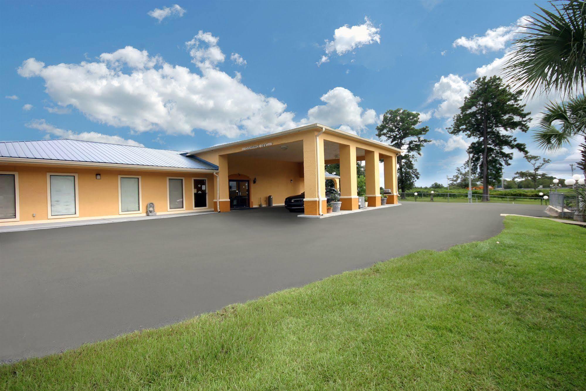 Days Inn By Wyndham Defuniak Springs DeFuniak Springs Exterior foto